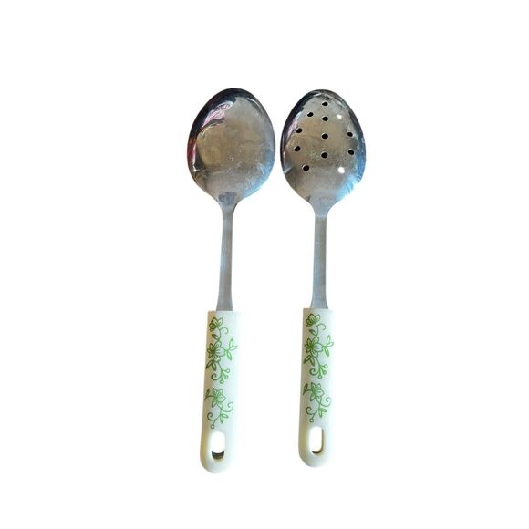 2 Temp-tations Presentable Ovenware by Tara Slotted Spoon Serving Green White - Picture 2 of 5
